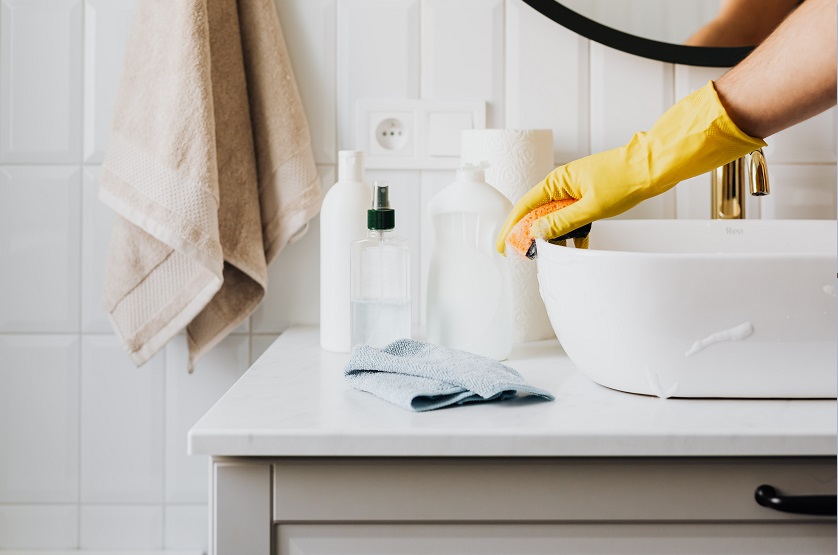 Mẹo dọn nhà sạch bóng với dung dịch vệ sinh đa năng
