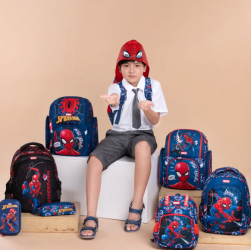balo-hoodie-nguoi-nhen-thiet-ke-thong-minh