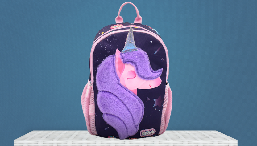 balo-mini-ky-lan-tim-cho-be-gai