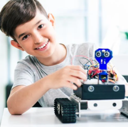 robot-ne-chuong-ngai-vat-trong-giao-duc-stem