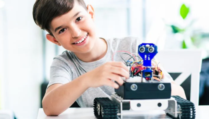 robot-ne-chuong-ngai-vat-trong-giao-duc-stem