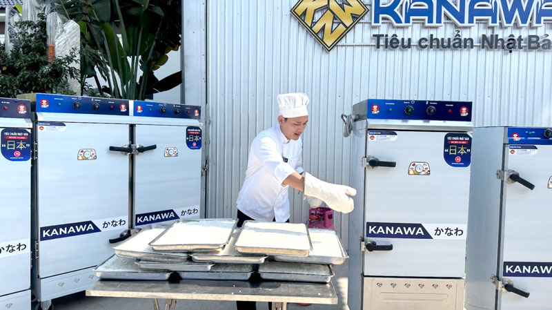 Tủ cơm công nghiệp Kanawa gồm những gì?