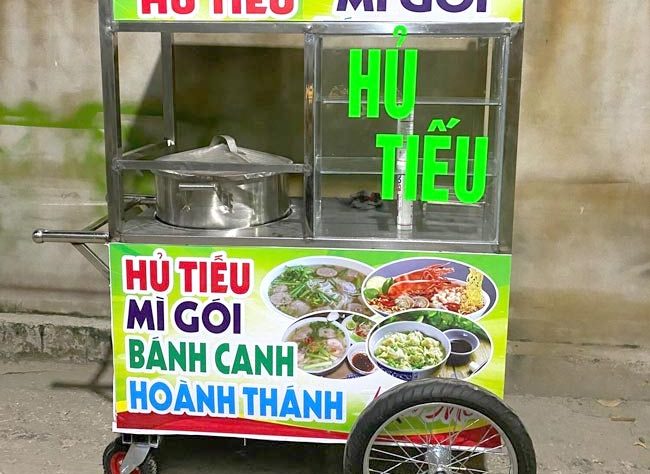 Xe bán hủ tiếu kanawa